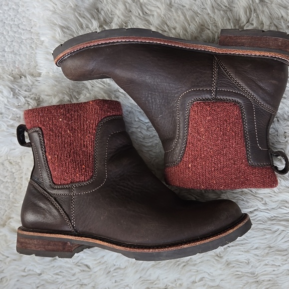 L.L. Bean Brown and Red Ankle Boots - Picture 2 of 7